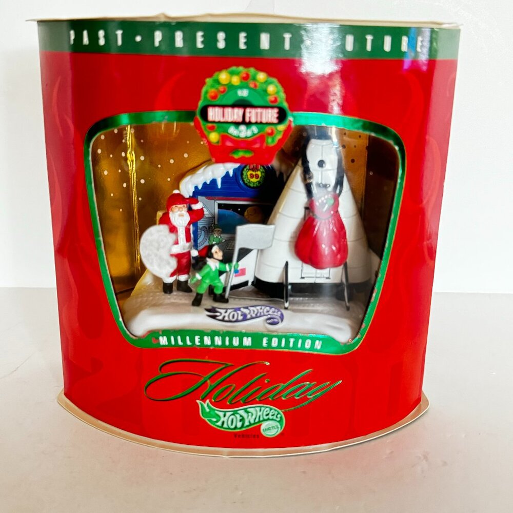 1999 Hot Wheels Holiday Future Millennium Edition Santa on Spaceship X-33